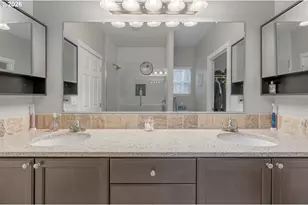 349 Irving Rd, Eugene, OR 97404 - Photo 16