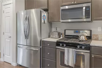 349 Irving Rd, Eugene, OR 97404 - Photo 10