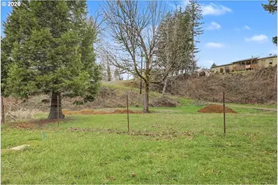 15 N Hillside Dr, Rose Lodge, OR 97368 - Photo 28