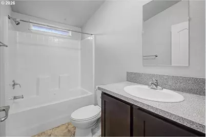 15 N Hillside Dr, Rose Lodge, OR 97368 - Photo 24