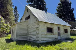 320 Bonanza St, Sumpter, OR 97877 - Photo 10