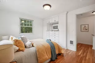 2555 NW Savier St, Portland, OR 97210 - Photo 10