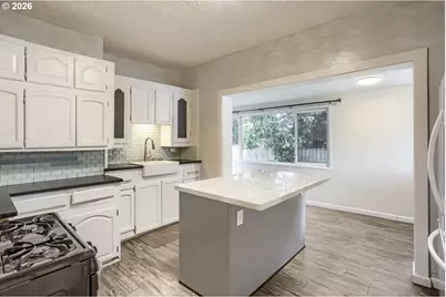 2526 E 34th St, Vancouver, WA 98663 - Photo 14