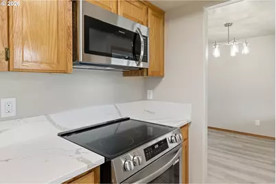 7309 SE Holgate Blvd, Portland, OR 97206 - Photo 12