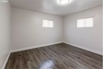 47597 Highway 58, Oakridge, OR 97463 - Photo 32