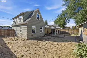 208 SW 3rd Ave, Kelso, WA 98626 - Photo 30