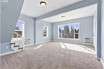 208 SW 3rd Ave, Kelso, WA 98626 - Photo 14