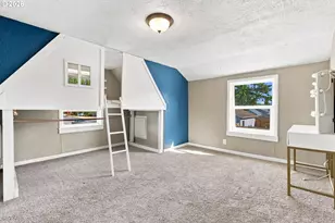 208 SW 3rd Ave, Kelso, WA 98626 - Photo 18