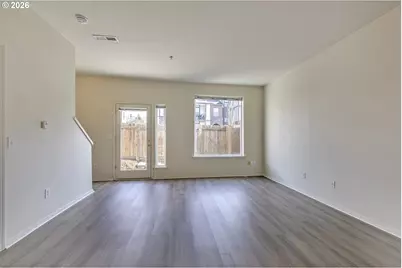 1094 NE Perl Way, Hillsboro, OR 97006 - Photo 10