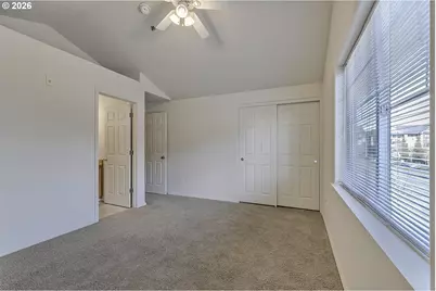 1094 NE Perl Way, Hillsboro, OR 97006 - Photo 18