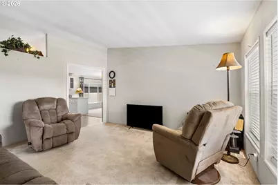 337 Monte Dr, Roseburg, OR 97471 - Photo 10