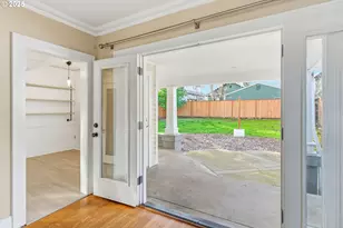 1825 NE 53rd Ave, Portland, OR 97213 - Photo 32