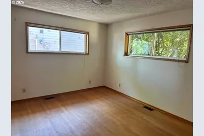 10101 NE Covington Rd, Vancouver, WA 98662 - Photo 10