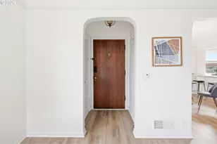 4124 SE Ash St, Portland, OR 97214 - Photo 6