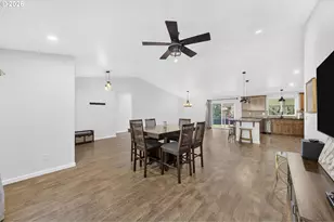 477 Palisade Dr, Roseburg, OR 97471 - Photo 10