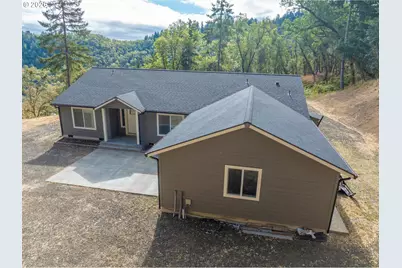 477 Palisade Dr, Roseburg, OR 97471 - Photo 42