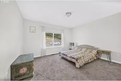 477 Palisade Dr, Roseburg, OR 97471 - Photo 16