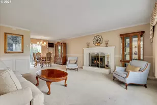 864 NE Fleming Ave, Gresham, OR 97030 - Photo 2