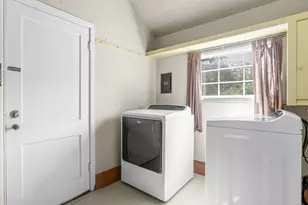 117 Ash Ave, Wood Village, OR 97060 - Photo 10