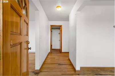 894 Meadowlawn Dr SE, Salem, OR 97317 - Photo 14