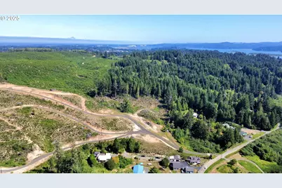 000 Fawn Ln #1405, Coos Bay, OR 97420 - Photo 14