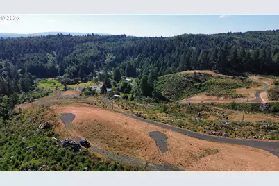 000 Fawn Ln #1405, Coos Bay, OR 97420 - Photo 12