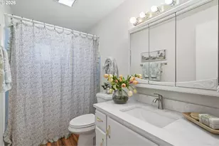 4490 NW Quinault Ct, Portland, OR 97229 - Photo 32