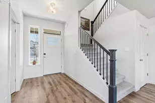 134 E Joyce Ct, La Center, WA 98629 - Photo 2