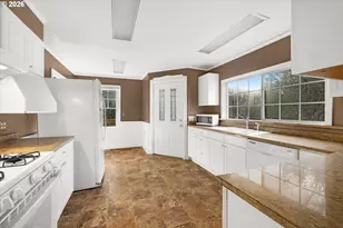 65586 Nehalem Hwy, Vernonia, OR 97064 - Photo 16