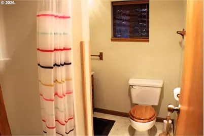 7503 N Myrtle Rd, Myrtle Creek, OR 97457 - Photo 18