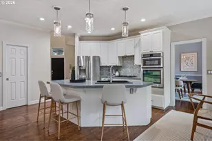 5825 Ridgetop Ct, Lake Oswego, OR 97035 - Photo 24