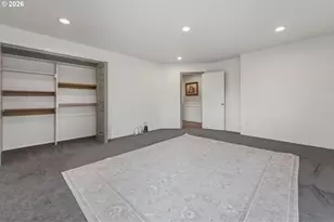 5825 Ridgetop Ct, Lake Oswego, OR 97035 - Photo 36