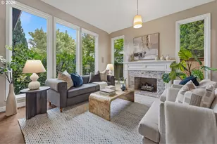 5825 Ridgetop Ct, Lake Oswego, OR 97035 - Photo 4