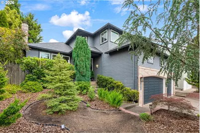 5825 Ridgetop Ct, Lake Oswego, OR 97035 - Photo 2