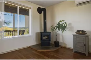 35050 Riverside Dr SW, Albany, OR 97321 - Photo 16