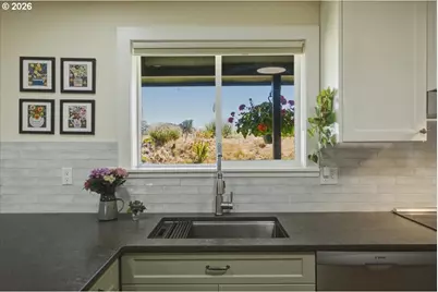 35050 Riverside Dr SW, Albany, OR 97321 - Photo 12
