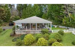 93883 Makai Ln, North Bend, OR 97459 - Photo 10