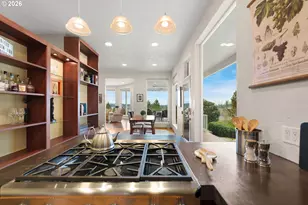 93883 Makai Ln, North Bend, OR 97459 - Photo 18