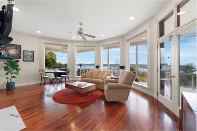 93883 Makai Ln, North Bend, OR 97459 - Photo 12