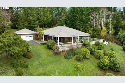 93883 Makai Ln, North Bend, OR 97459 - Photo 2