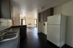 420 SW 4th Ave, Myrtle Creek, OR 97457 - Photo 12