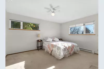 325 W Niagara Ave, Astoria, OR 97103 - Photo 12