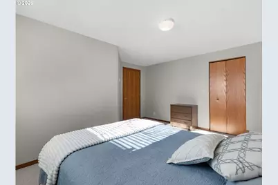 325 W Niagara Ave, Astoria, OR 97103 - Photo 18