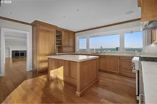 1205 SW Myrtle Dr, Portland, OR 97201 - Photo 14