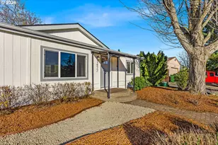 1477 June Way, Woodburn, OR 97071 - Photo 6