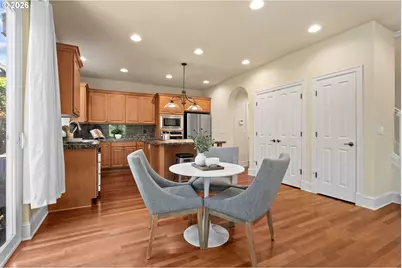 4678 NW Oxbridge Dr, Portland, OR 97229 - Photo 10