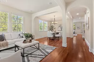 4678 NW Oxbridge Dr, Portland, OR 97229 - Photo 4