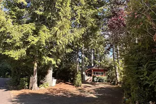151 Outer Dr, Florence, OR 97439 - Photo 2