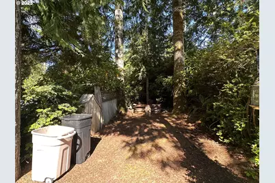 151 Outer Dr, Florence, OR 97439 - Photo 2