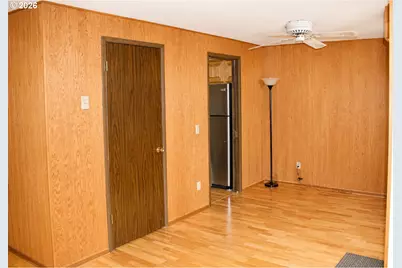 381 NE Village Squire Ave #2, Gresham, OR 97030 - Photo 14